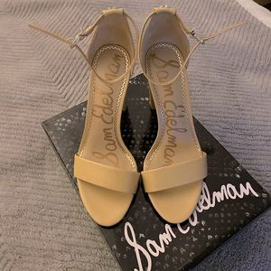 Same Edelman Yaro Heel